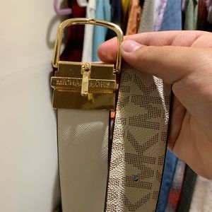 michael kors belt